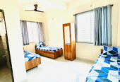 Premium Girls And Boys Hostel